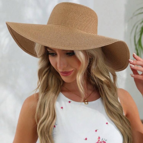 🔴 5 x $19 | NWT Sun Protection Wide Brim Beach Hat - Picture 2 of 6